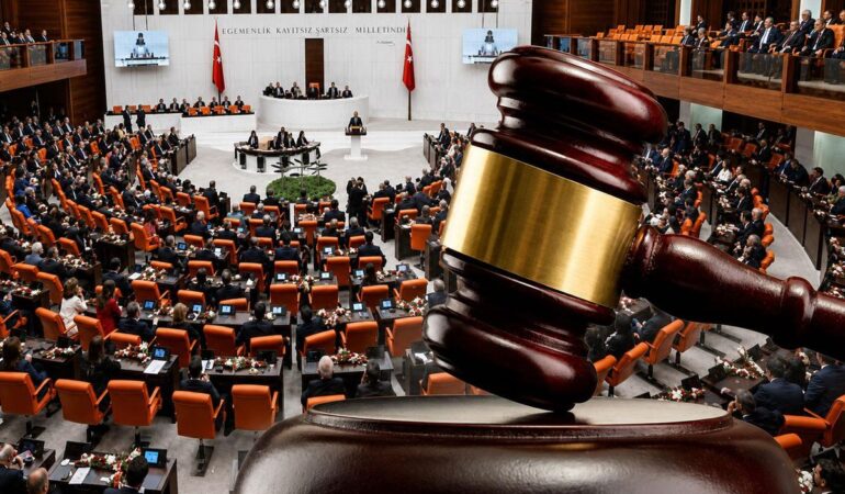 12. Yargı Paketi MEclis'e sunuldu! Sistem sil baştan değişiyor