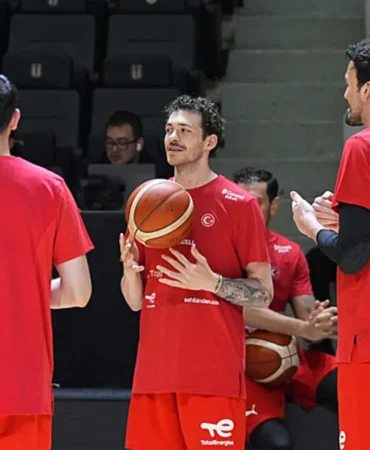 A-Milli-Erkek-Basketbol-Takimi-Bosna-Hersek-maci-icin-hazirlik-yapiyor-featured