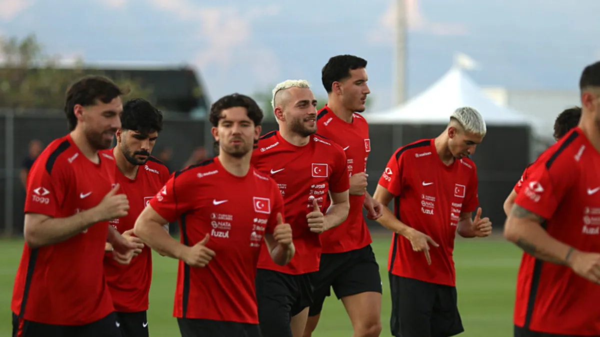 A-Milli-Paraguay-Icin-Hazirliklara-Basladi-featured