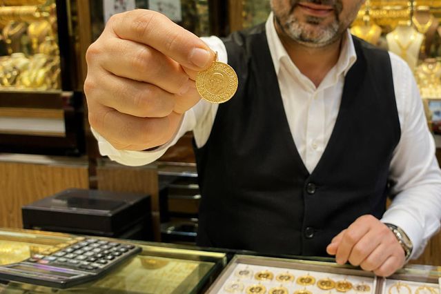 Altin-Fiyatlari-Icin-Ciddi-Dusus-Uyarisi-featured