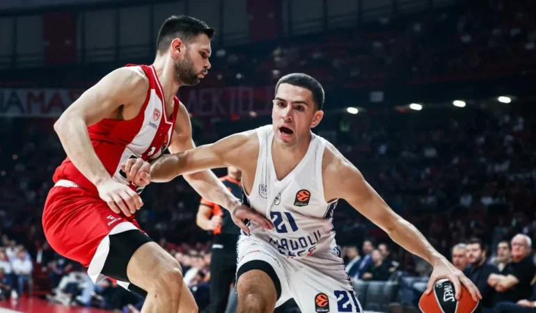 Anadolu-Efes8217te-Cole-Swider-Donemi-Sona-Erdi-featured