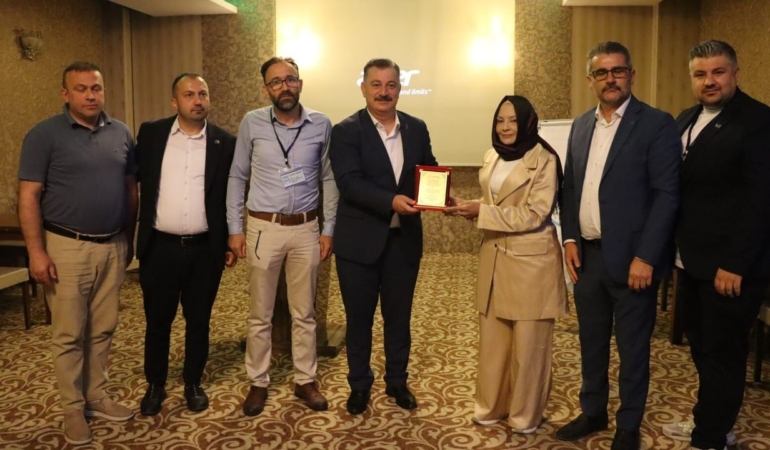 Anahtar-Parti-Bursa8217dan-Tip-1-Diyabet-Farkindalik-Sempozyumu-Icin-Destek-featured