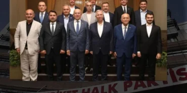 Ankara8217da-CHP8217li-4-belediye-baskaninin-AK-Parti8217ye-gecis-iddialari-featured