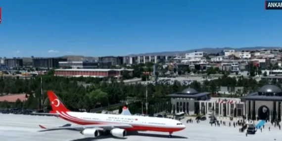 Ankara8217da-tarihi-gun-Erdogan8217in-ucagi-Ankara-Havalimani8217na-indi-featured