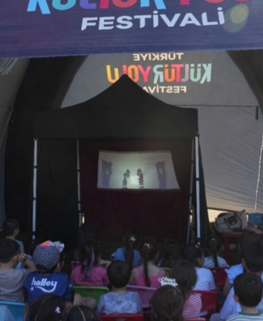 BURSA-KULTUR-YOLU-FESTIVALI8217NDE-700-YILLIK-HAFIZA-CANLANDI-featured