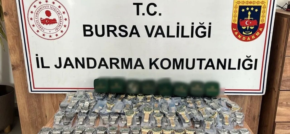 BURSA8217DA-ROLEX-OPERASYONU-150-KACAK-SAAT-ELE-GECIRILDI-featured