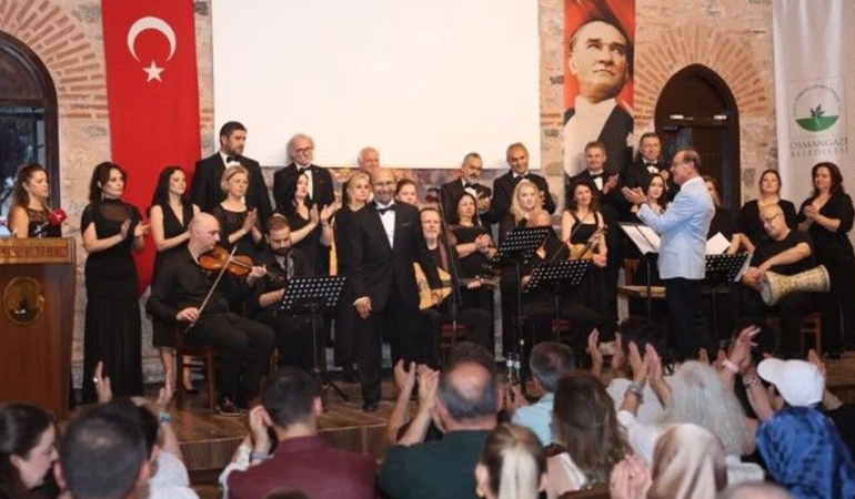 Babalar-Gunu8217nde-Bursa8217da-Turk-Sanat-Muzigi-soleni-featured