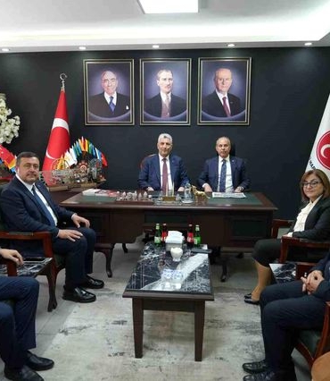 Bakan-Bolat-MHP-Gaziantep-Il-Baskanligi8217ni-Ziyaret-Etti-featured