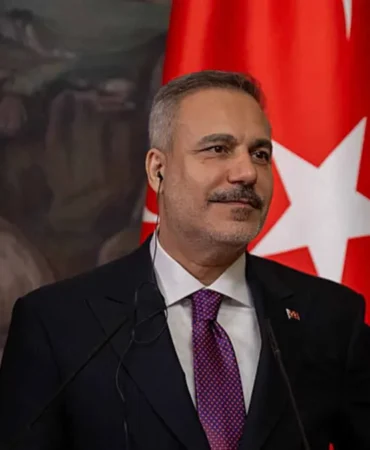 Bakan-Fidanin-diplomasi-trafigi-suruyor-featured