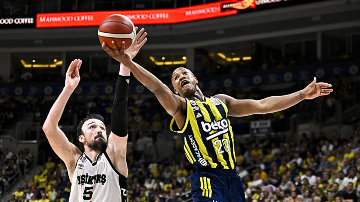 Basketbol-Super-Ligi-final-serisi-3.-mac-heyecani-featured