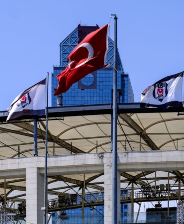 Besiktas-BOA-Hebard-Transferini-Tamamladi-featured