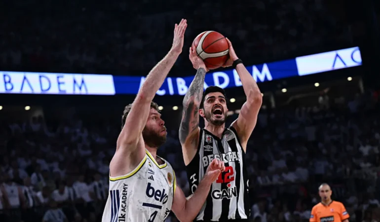 Besiktas-GAIN8217de-Canberk-Kus-ile-yollar-ayrildi-featured