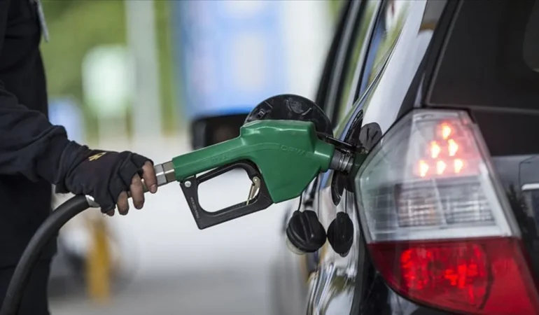 Brent-petrol-fiyatlari-geriledi-Akaryakitta-yeni-indirim-olacak-mi-featured