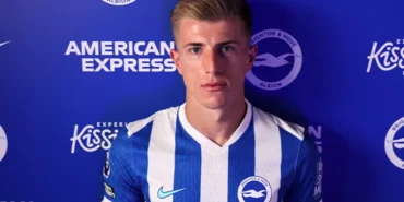 Brighton-Costinhayi-Transfer-Ederek-Savunmayi-Guclendirdi-featured