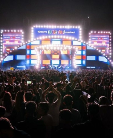 Bursa-Kultur-Yolu-Festivali-Bursa8217da-yogun-ilgi-gordu-mu-featured