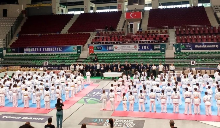 Bursa-Kyokushin-Kupasi8217nda-4-ulkeden-180-sporcu-bulustu-featured
