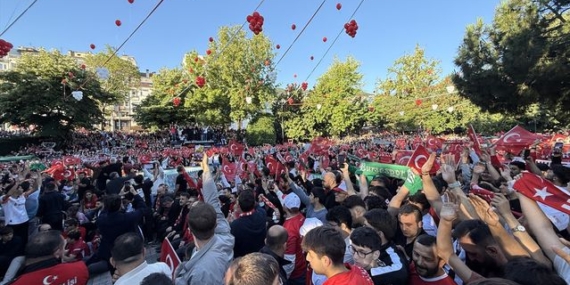 Bursa8217da-Dunya-Kupasi-Heyecani-featured