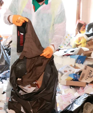 Bursada-20-ton-cop-temizlendi-mahalle-sakinleri-rahat-nefes-aldi-featured