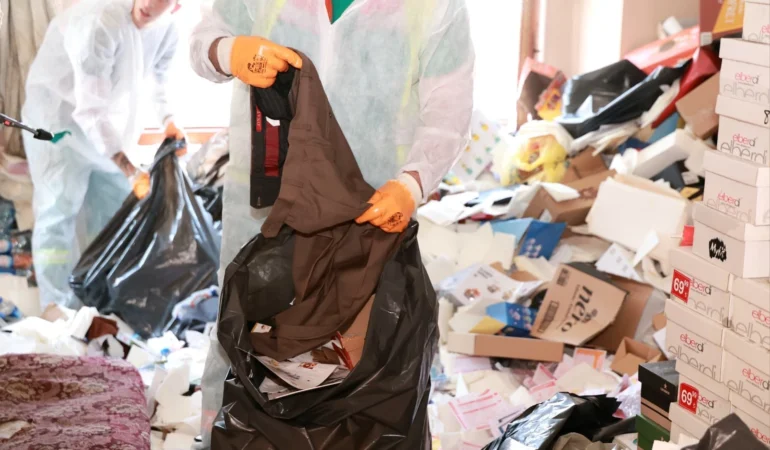Bursada-20-ton-cop-temizlendi-mahalle-sakinleri-rahat-nefes-aldi-featured