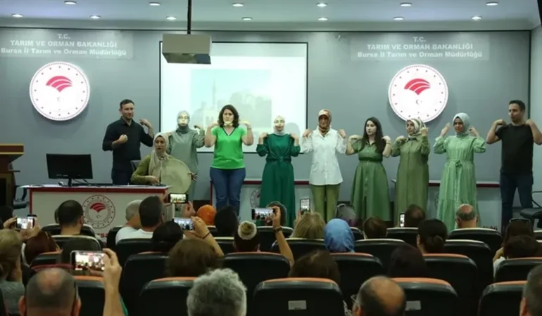 Bursada-Tarim-ve-Orman-Mudurlugu-calisanlari-isaret-dilini-ogrendi-featured