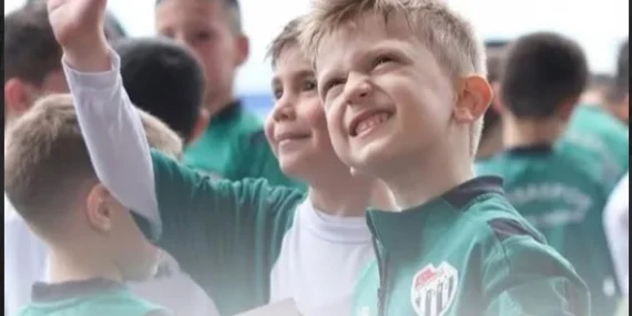 Bursaspor Futbol Okulu Kayıtları Başlıyor