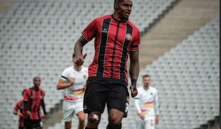 Bursaspor8217un-Gozu-Wesley-Moraes8217te-featured