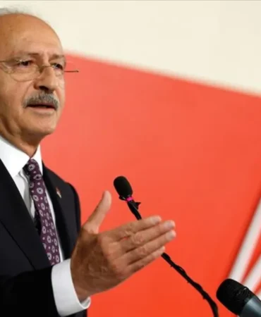CHP8217de-9-Uye-Disipline-Sevk-Edildi-Ali-Mahir-Basarir-ve-Veli-Agbaba8217nin-Ihraci-Isteniyor-featured