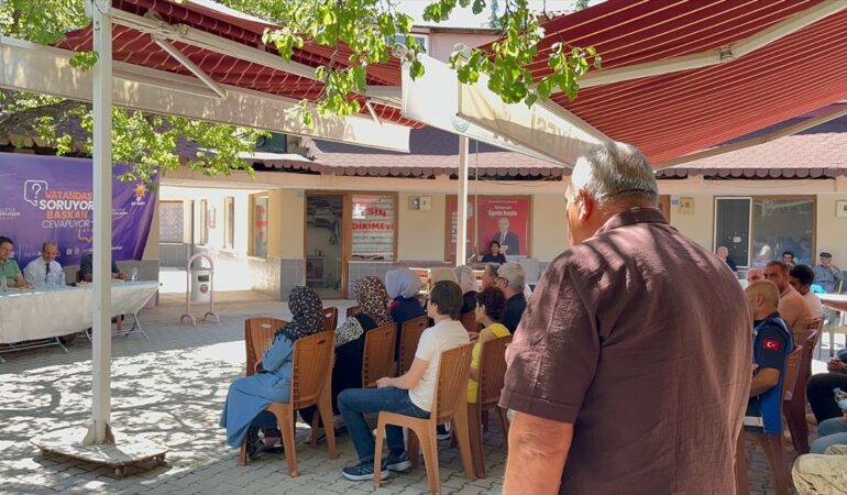 Cakar-Vatandaslarla-Bulustu-featured