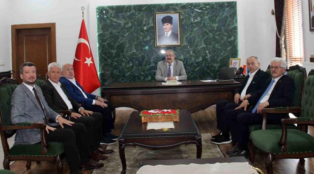 Carsambanin-Gelecegi-Icin-Isbirligi-Cagrisi-featured