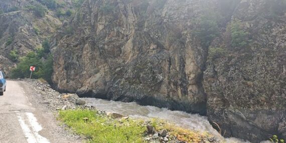 Coruh-Nehri8217ne-Dusen-Otomobille-Baba-Ogul-Kayboldu-featured