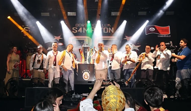 Denizli8217de-Galatasaray8217in-sampiyonluk-kupasi-kutlandi-featured