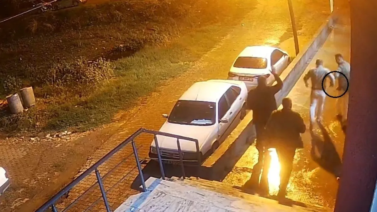Dugunden-sonra-kamerada-dehset-3-cocuk-babasi-gozleri-onunde-vuruldu-featured