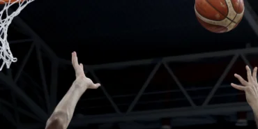 FIBA-NBA-ve-EuroLeague-Avrupa-basketbolunun-gelecegini-tartisti-featured
