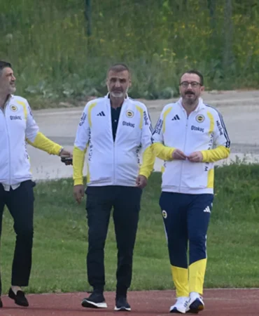 Fenerbahce-Yonetim-Kurulu-Topuk-Yaylasi8217nda-Oyunculari-Ziyaret-Etti-featured