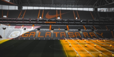 Galatasaray-Baskani-Bayern-Efsanesiyle-Bulusacak-featured