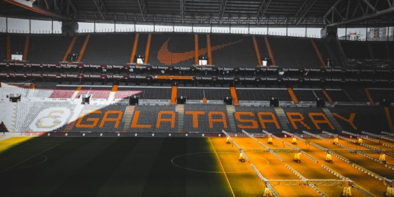 Galatasaray Başkanı, Bayern Efsanesiyle Buluşacak