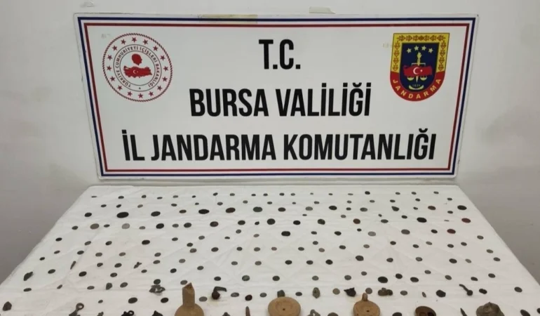 Gemlikte-Jandarma-Operasyonu-202-Roma‑Bizans-Eseri-Ele-Gecirildi-featured