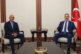 Hakan-Fidan-ABD8217nin-Ankara-Buyukelcisi-Tom-Barrack8217i-kabul-etti-featured