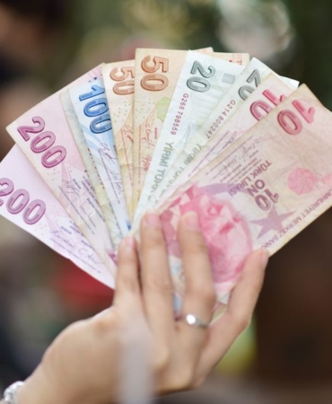 Hazine-Iki-Ihalede-150-Milyar-Lira-Borclandi-featured