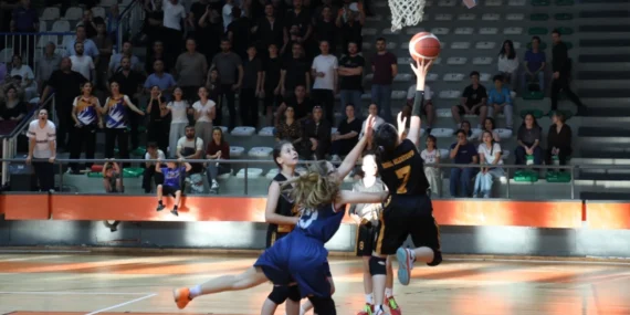 İnegöl Belediyespor U12 Kız Basketbol Takımı Bursa’da 3’üncü oldu