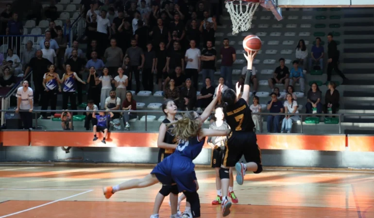 Inegol-Belediyespor-U12-Kiz-Basketbol-Takimi-Bursa8217da-38217uncu-oldu-featured