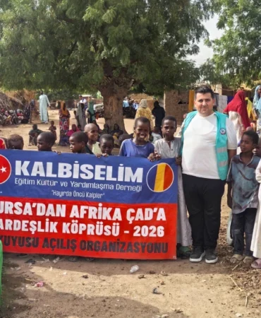 Kalbi-Selim-ile-Afrikali-yetimlerin-yuzleri-guluyor-featured
