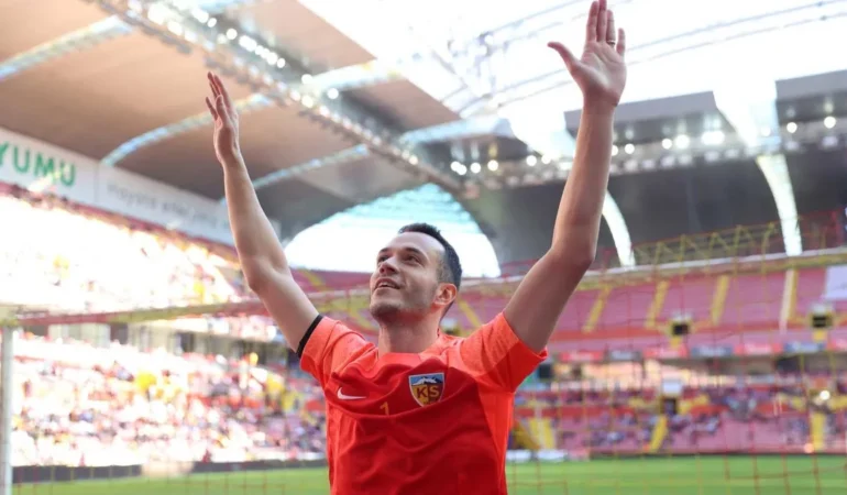 Kaleci-Onurcan-Piri-Kayserispor8217dan-ayrildi-featured
