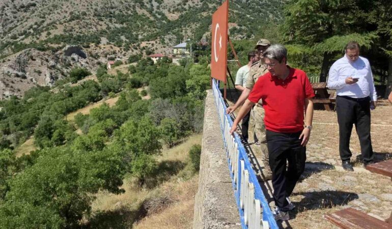 Kaymakam-Arikan-Yesilyayla-ve-Yesilyamac-koylerini-ziyaret-etti-featured