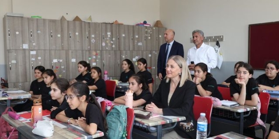 Kaymakam Huriye Küpeli, Öğrencilerle Bir Araya Geldi