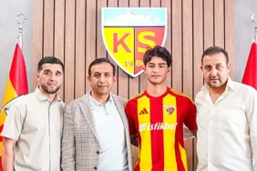 Kayserispor-Kayra-Cihan-ile-3-yillik-sozlesmeyi-imzaladi-featured
