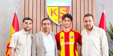 Kayserispor-Kayra-Cihan-ile-3-yillik-sozlesmeyi-imzaladi-featured