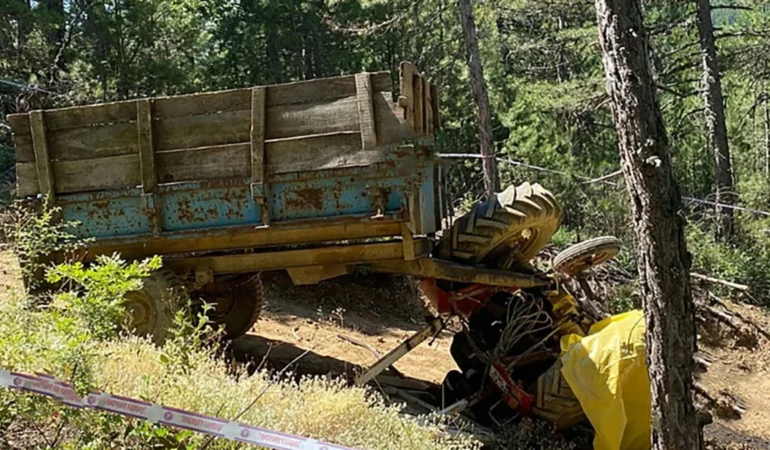 Kutahya8217da-traktor-devrilmesiyle-1-kisi-hayatini-kaybetti-featured