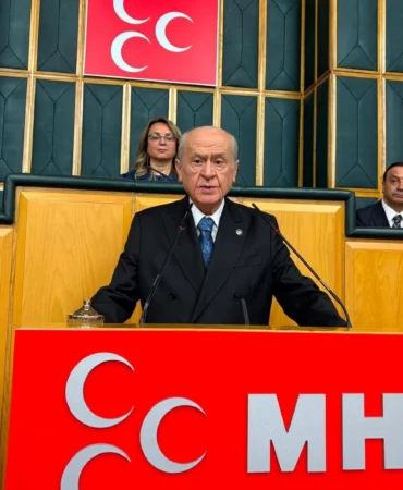 MHP-A-Milli-Takim-Icin-Dunya-Kupasi-Marsi-Uretti-featured