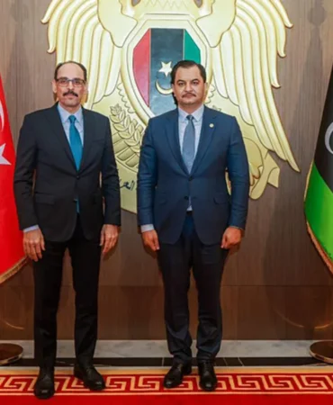 MIT-Baskani-Kalin-Bingazide-Saddam-Hafter-ile-kritik-gorusme-featured